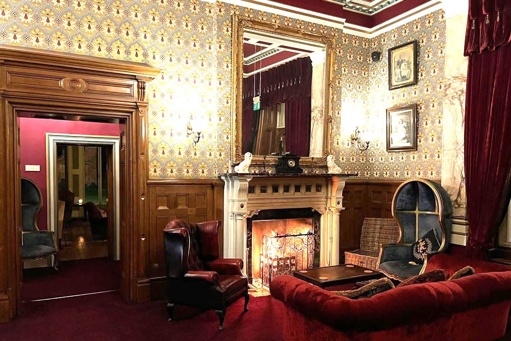 Rossington Hall Christmas Fireplace