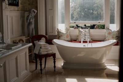 Rossington-hall-bath