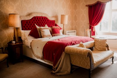 rossington-hall-red-bedroom